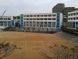 中学校　神戸市立塩屋中学校（中学校）まで3467m