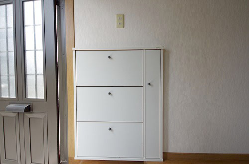 玄関　靴箱