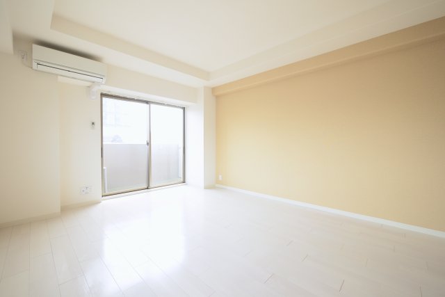 居室・リビング　※写真は別の部屋のものです。