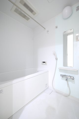 バス・シャワールーム　※写真は別の部屋のものです。