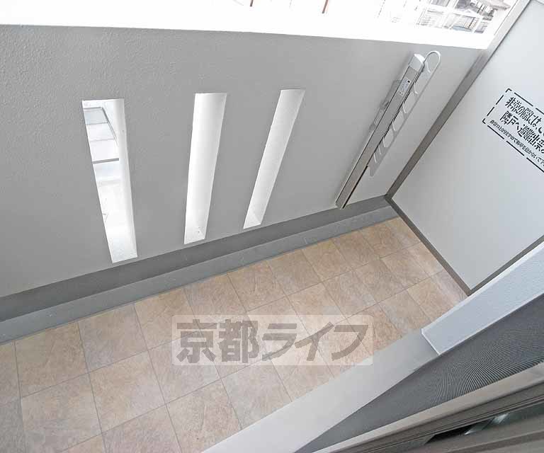 バルコニー　日当たり良好です。