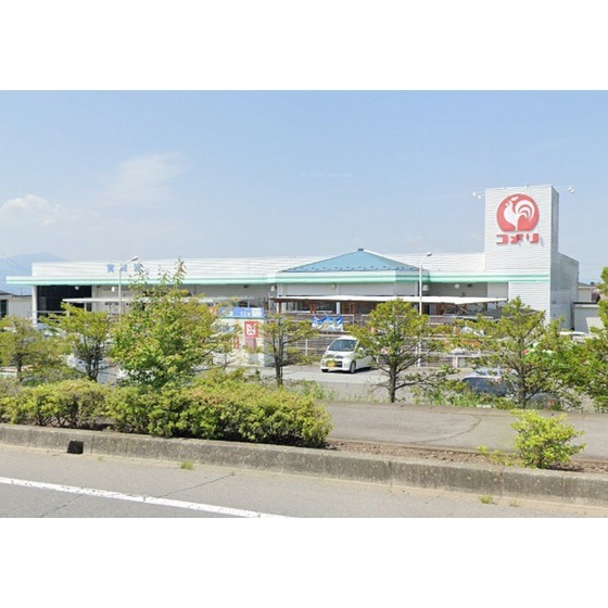 ホームセンター　コメリハード＆グリーン御代田店（ホームセンター）まで750m