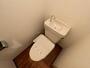 トイレ　こちらはトイレです。清潔感があり、安心して使用できます。