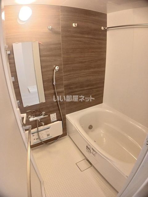 プランドール厚木の風呂写真