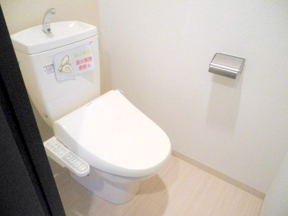 トイレ　ウォシュレット完備しています♪