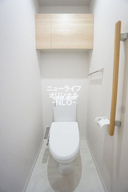 トイレ　洗浄力と快適さを兼ね備えた温水洗浄便座付き☆