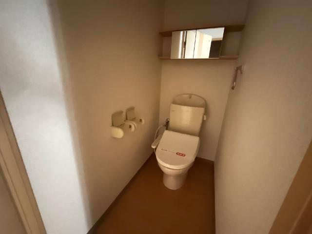 トイレ　シャワー付トイレ