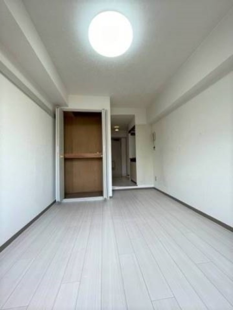 居室・リビング　フローリングのお部屋