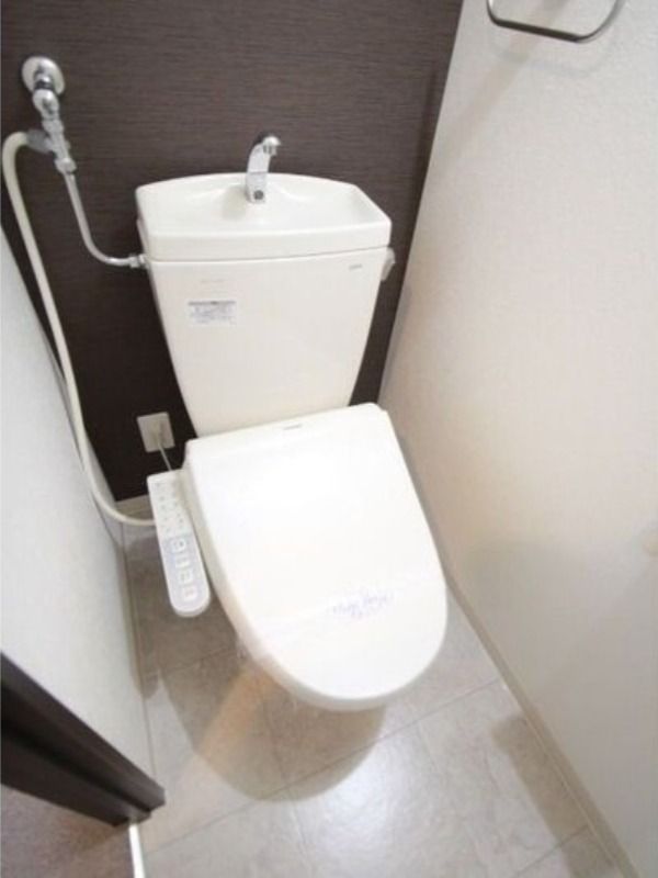 トイレ　２号室タイプのお部屋写真となります！
