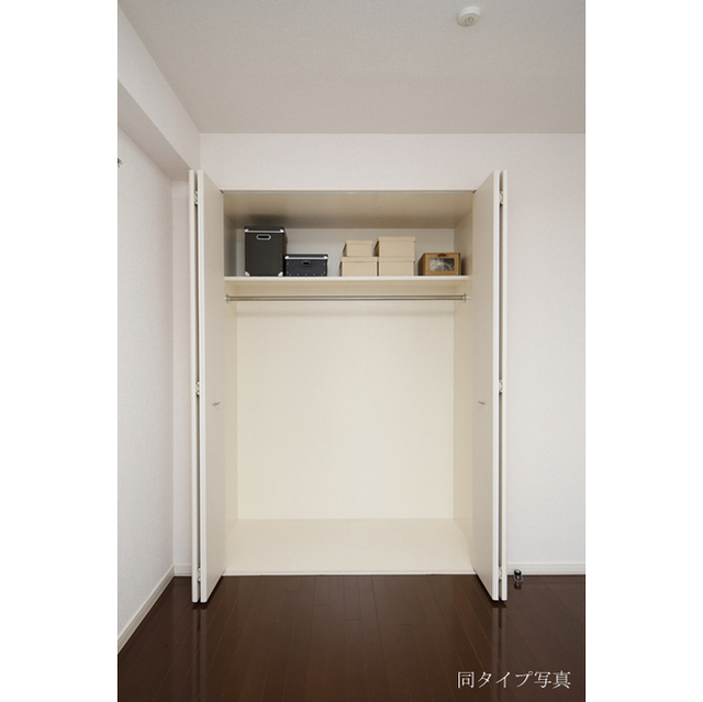 その他部屋・スペース　モデルルームにつき家具、調度品は賃料共益費には含まれません