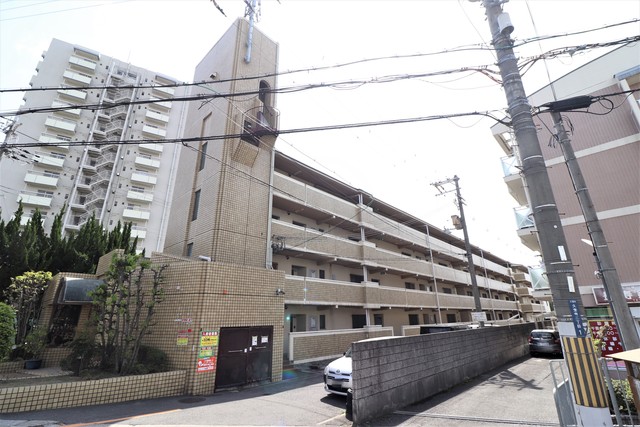 建物外観　カサクレスト