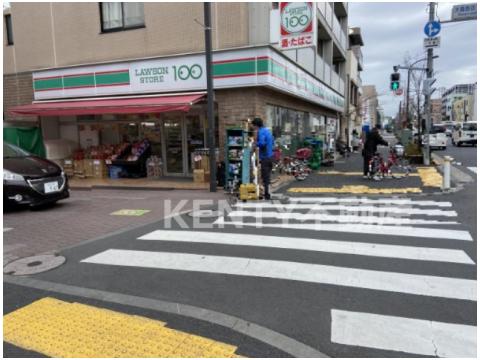 コンビニ　ローソンストア100 LS大森西店（コンビニ）まで136m