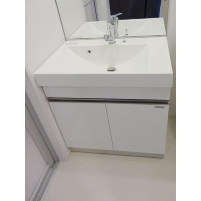 洗面設備　※写真は同タイプ住戸です。