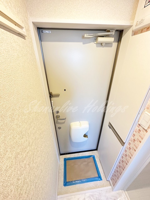 玄関　シューズボックス付き玄関