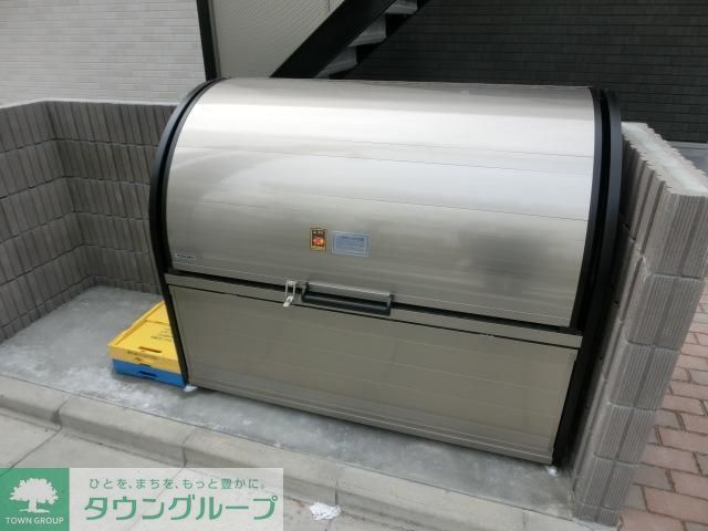 その他共有部分　敷地内ゴミ置き場もあります
