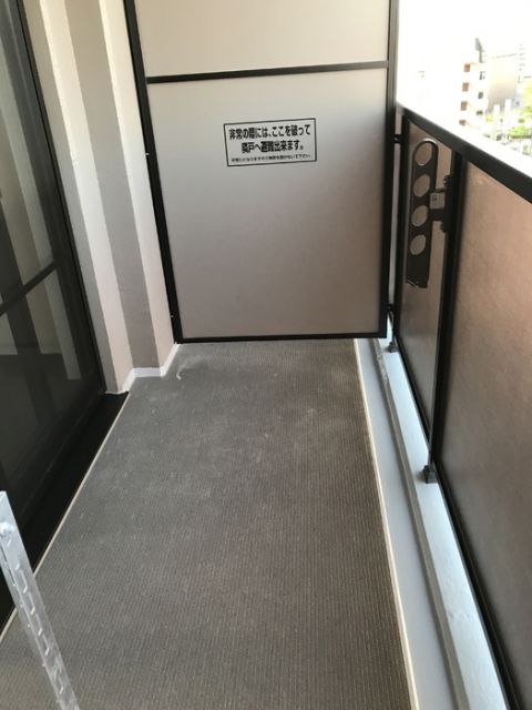 バルコニー
