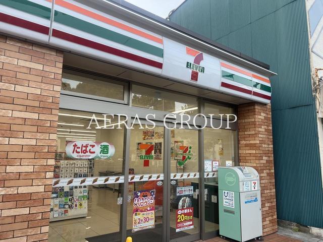 コンビニ　セブン-イレブン 横浜弘明寺駅前店（コンビニ）まで182m