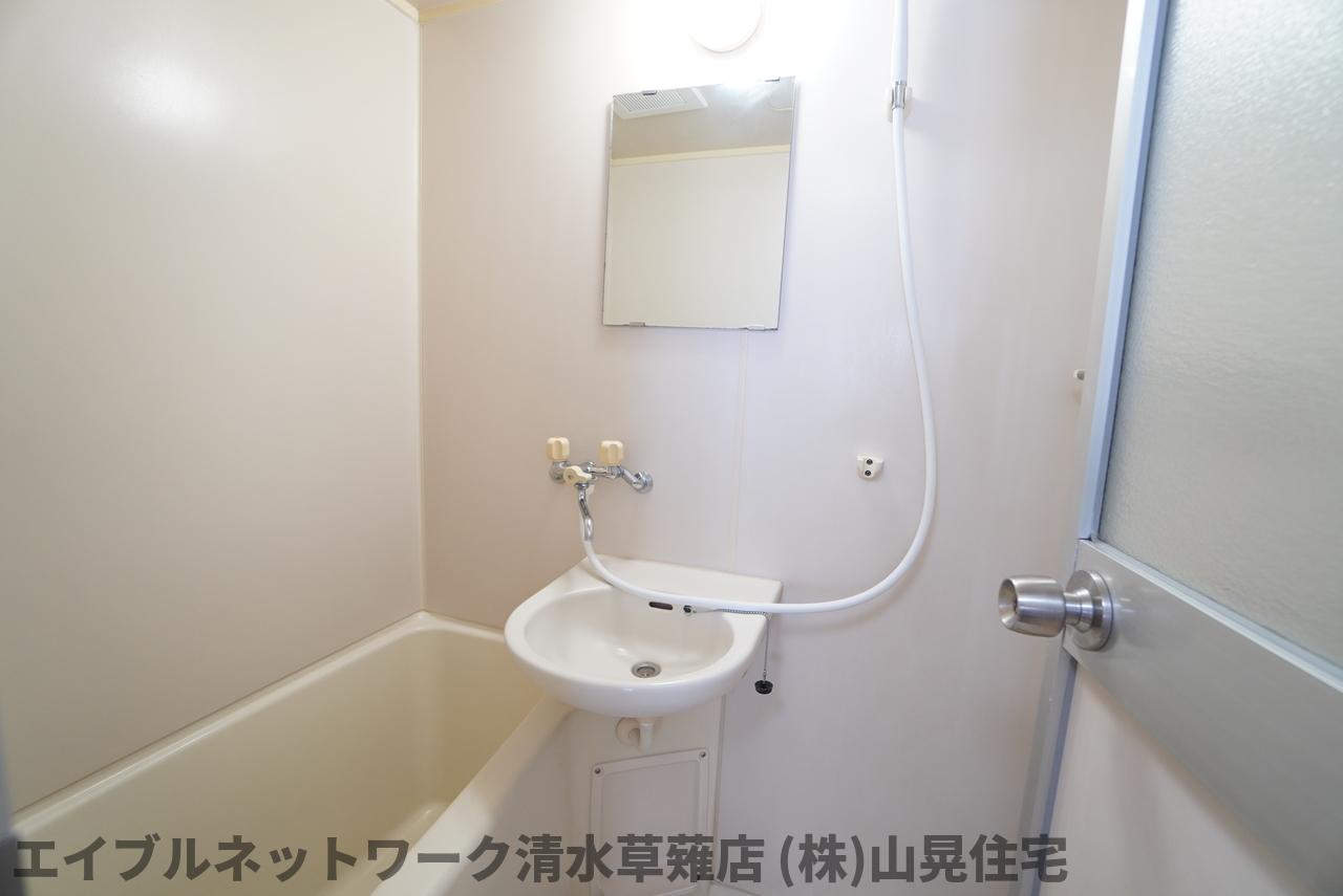 洗面設備　忙しい朝には欠かせない洗面所です