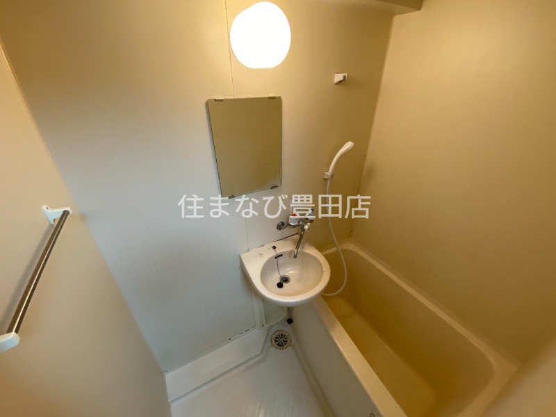 バス・シャワールーム　同型タイプ