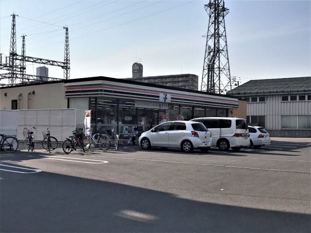 コンビニ　セブンイレブン松山竹原町店（コンビニ）まで350m