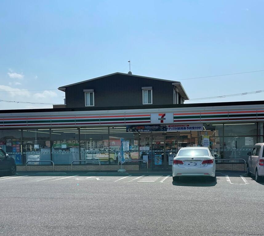 コンビニ　セブンイレブン八幡大浦1丁目店（コンビニ）まで783m