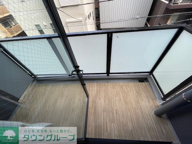 バルコニー　バルコニー