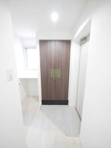 玄関　モンレーヴ御徒町