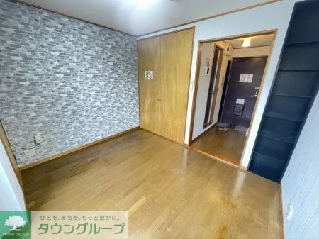 居室・リビング　庭