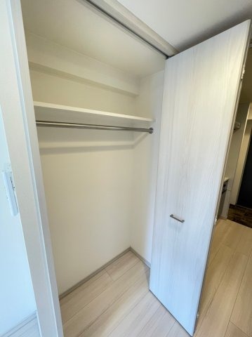 収納　※同仕様別部屋の写真です