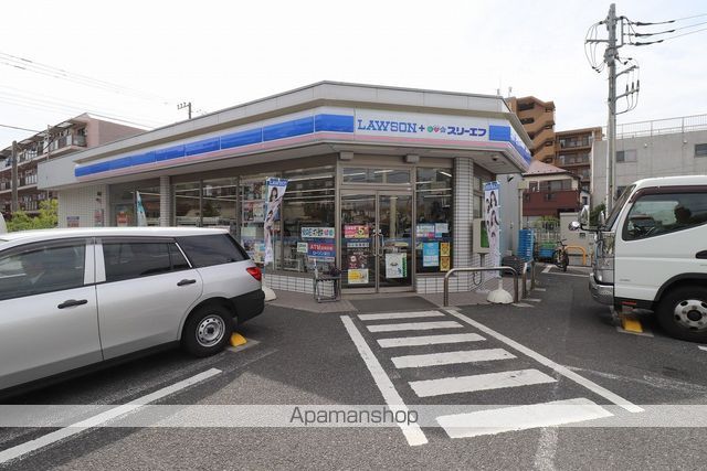 コンビニ　ローソン×スリーエフ（コンビニ）まで87m