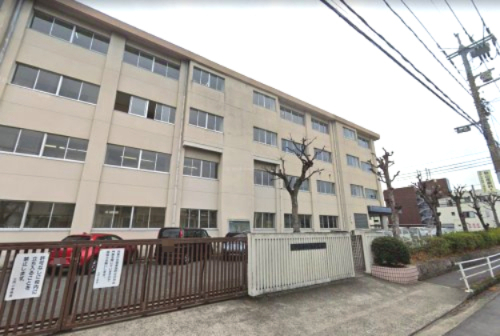 小学校　岡山市立三門小学校（小学校）まで613m