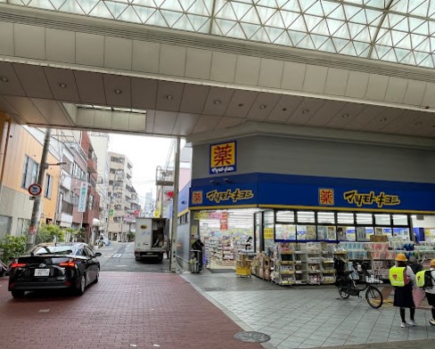 ドラックストア　マツモトキヨシ九条店（ドラッグストア）まで416m