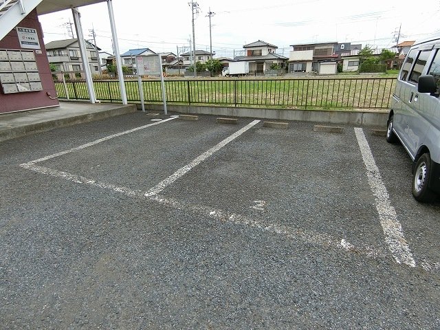 駐車場　駐車場です