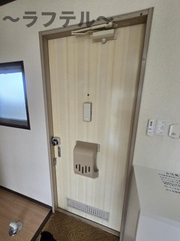 フォーブル鍵山Bの玄関写真
