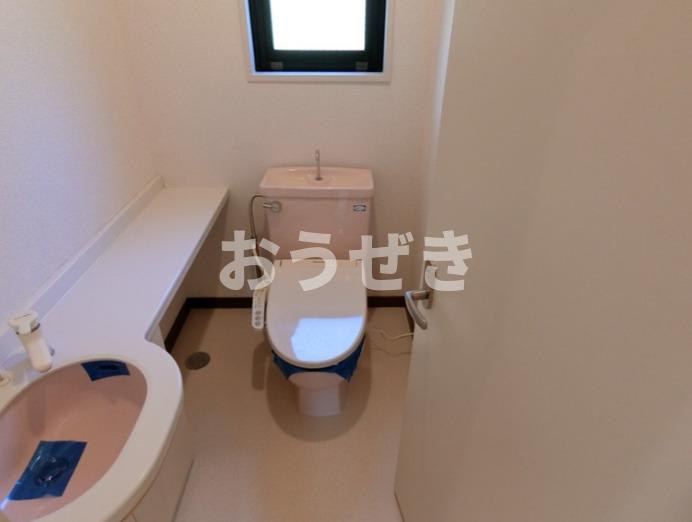 トイレ　※同仕様参考写真