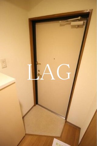 玄関　玄関です。