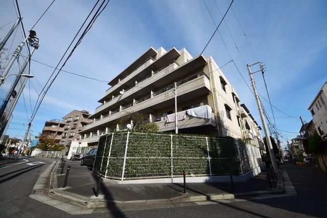 建物外観　★閑静な住宅街にあるお部屋です★
