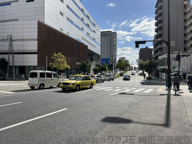 その他　周辺道路（その他）まで10m