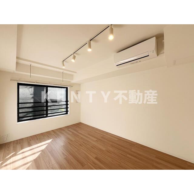 居室・リビング　おしゃれな居間です