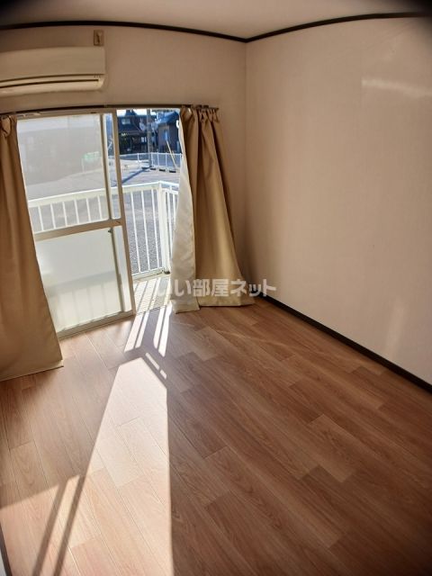 ハウスナサIICの内装写真