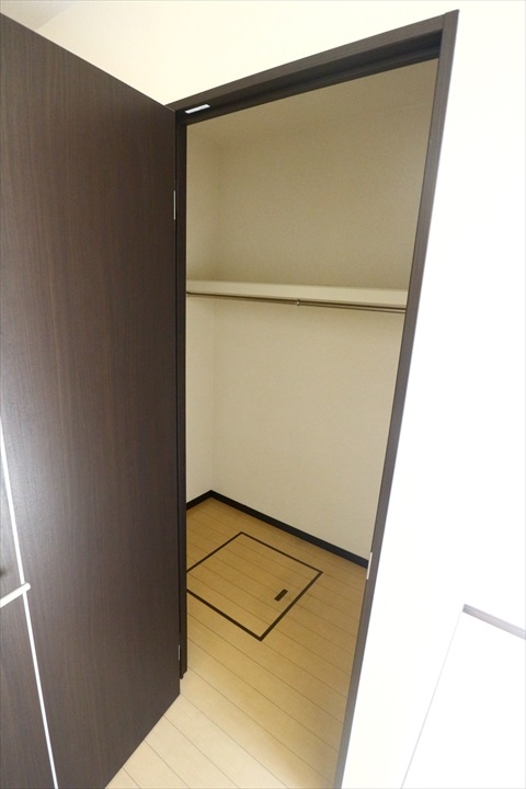 エステ・ラグーナ八番館の内装写真