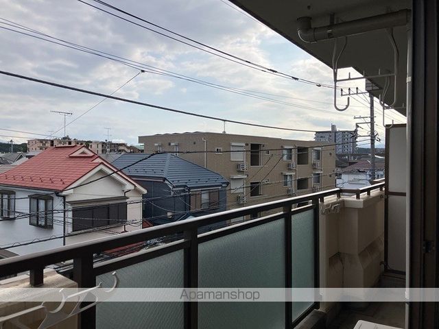 ＪＲ青梅線 昭島駅 徒歩20分 3階建 築34年の内装写真