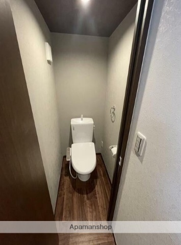 ＪＲ東海道本線 平塚駅 徒歩10分 3階建 築3年のトイレ写真