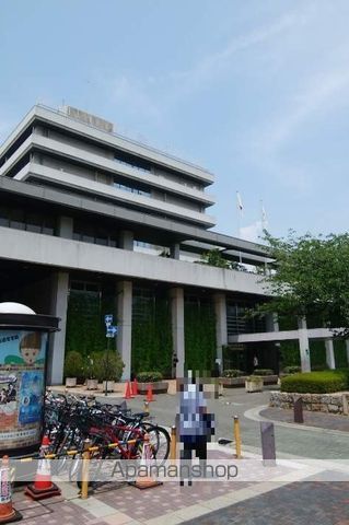 役所　西宮市役所（役所）まで250m