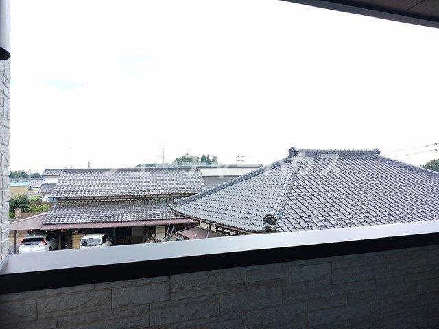 バルコニー　広々としたバルコニーです