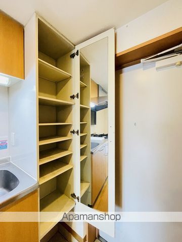 シティライフ今池の玄関写真