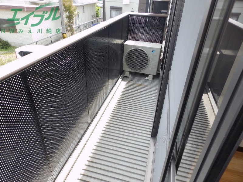 バルコニー　同物件別室参照