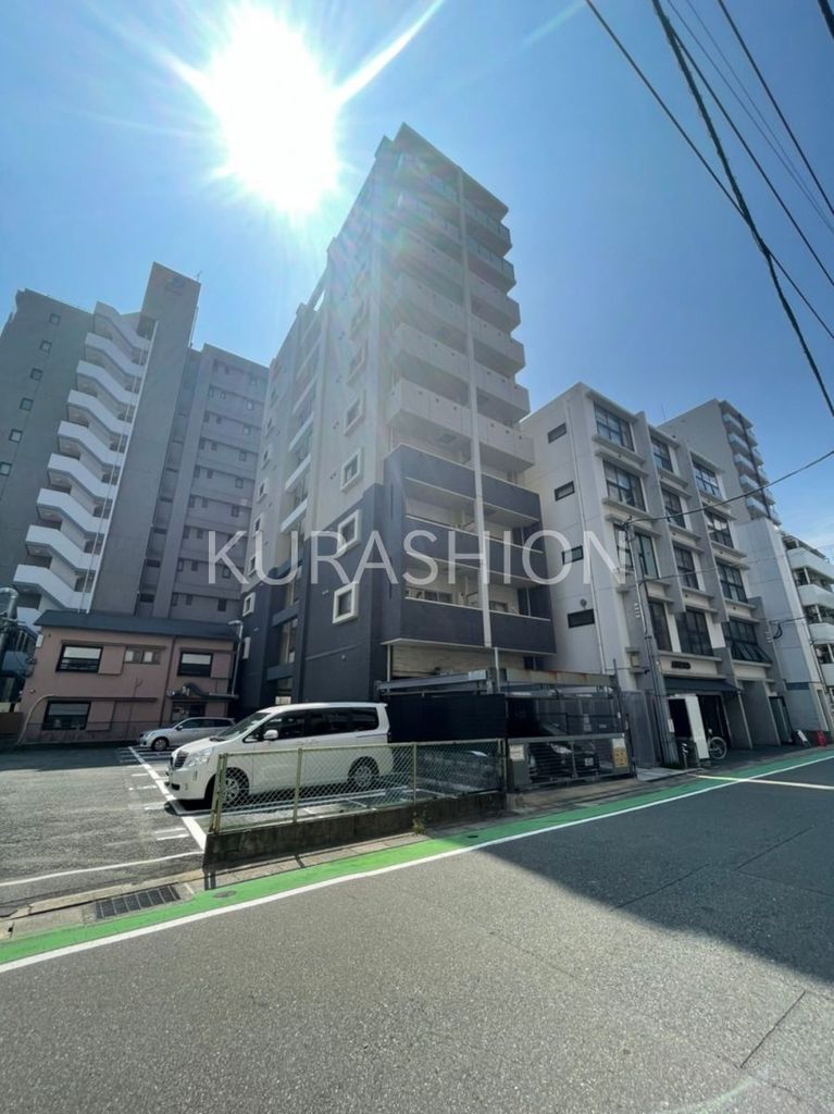 ネストピア大濠公園駅前の外観写真