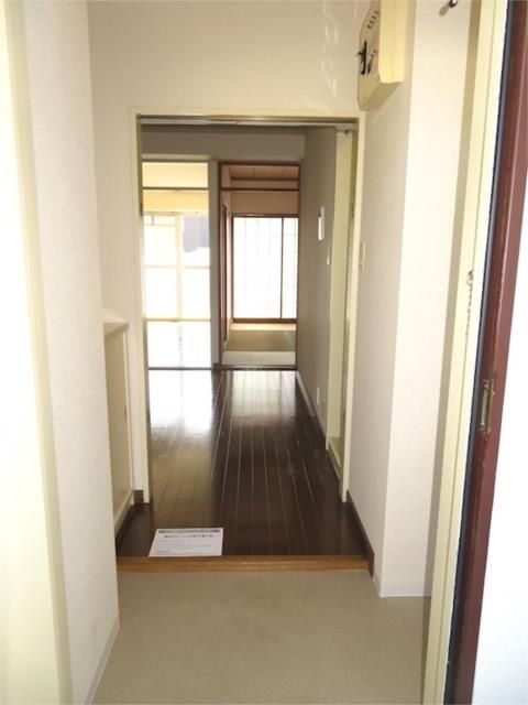 玄関　※他号室参照写真※