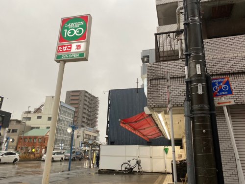 コンビニ　ローソンストア100 熱田六番町店（コンビニ）まで474m